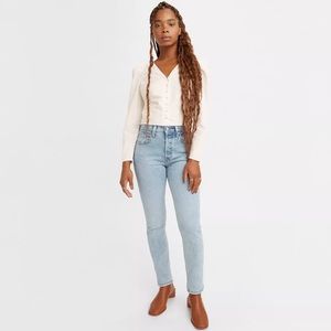 NWOT Nordstrom Levi’s 501 Skinny Light Wash Jeans